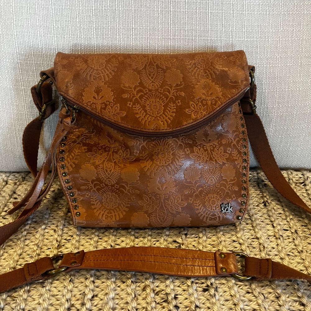 The Sak Silverlake Crossbody Brown Leather